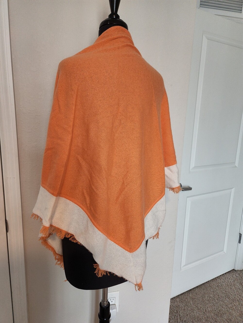 J. McLaughlin Orange Knit Scarf with Blue Label - Picture 4 of 7